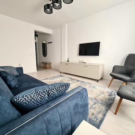 Dolphin Apartment Near Neversea Beach Constanţa Eksteriør bilde