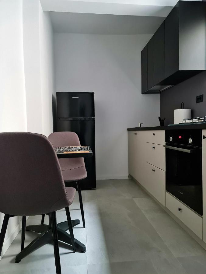 Dolphin Apartment Near Neversea Beach Constanţa Eksteriør bilde
